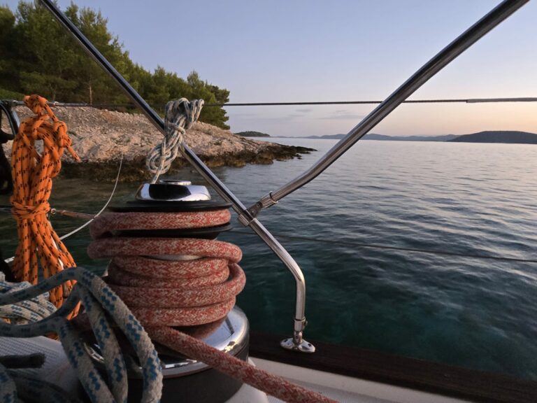 14036269-59a1-40bc-8f5a-ed8e850cb7ad