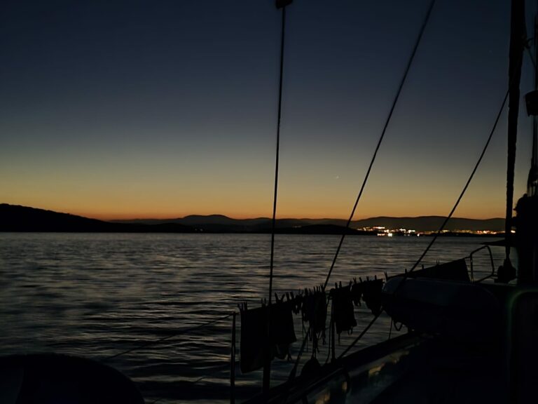 3d5e0340-a564-4355-9e61-99460db90749